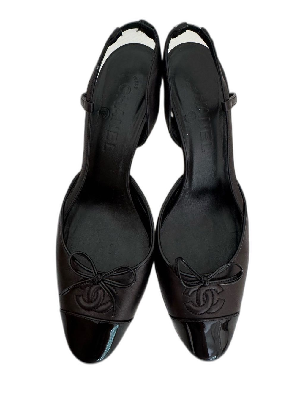 Chanel CC Logo Black Bow Patent Slingback Heels EU 37 Authentic Vintage Shoes